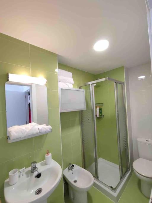 Exclusivo Apartamento Con Aparcamiento Gratuito Laredo Exteriör bild